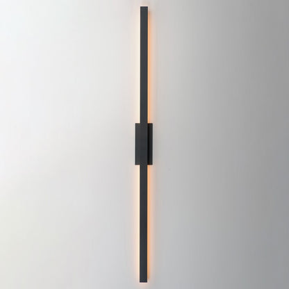 ET2 Lighting Alumilux 2Lt 5CCT 96" LED Outdoor Sconce, Black