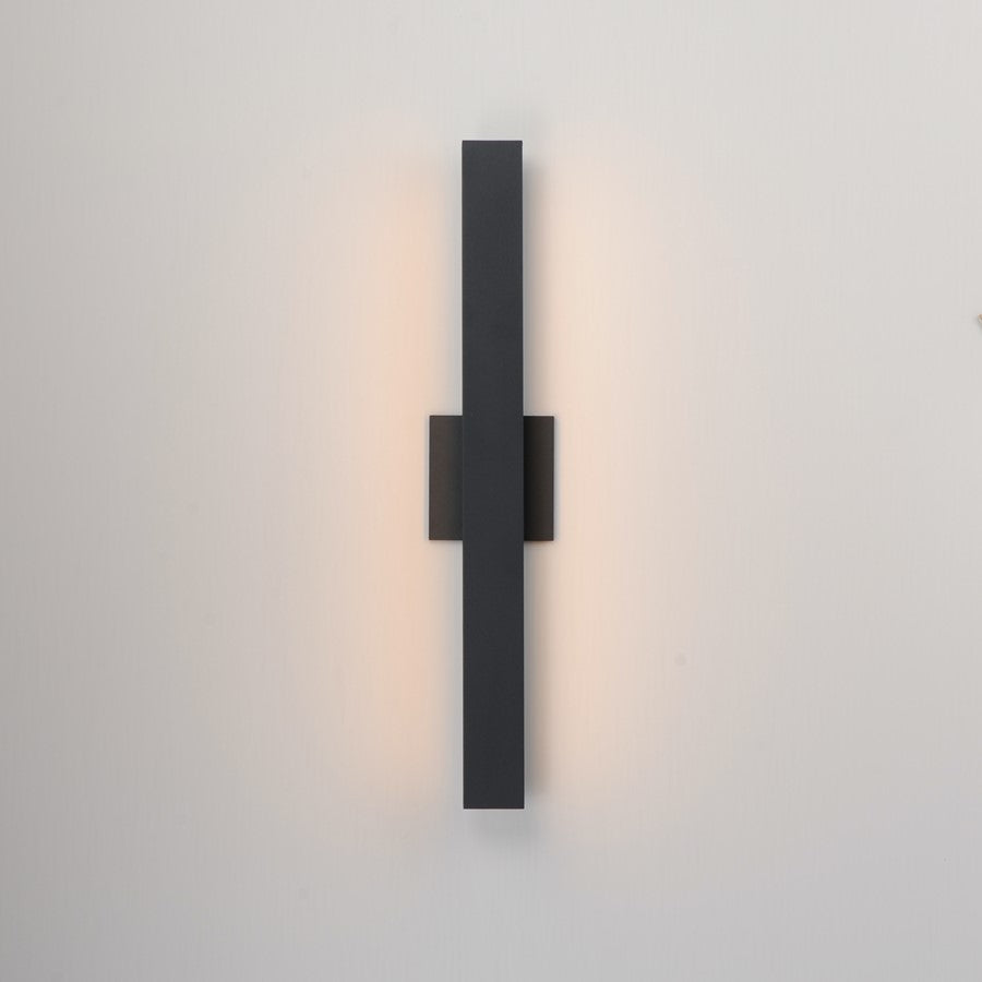 ET2 Lighting Alumilux SideLine 2Lt 24" LED Outdoor Sconce, Black
