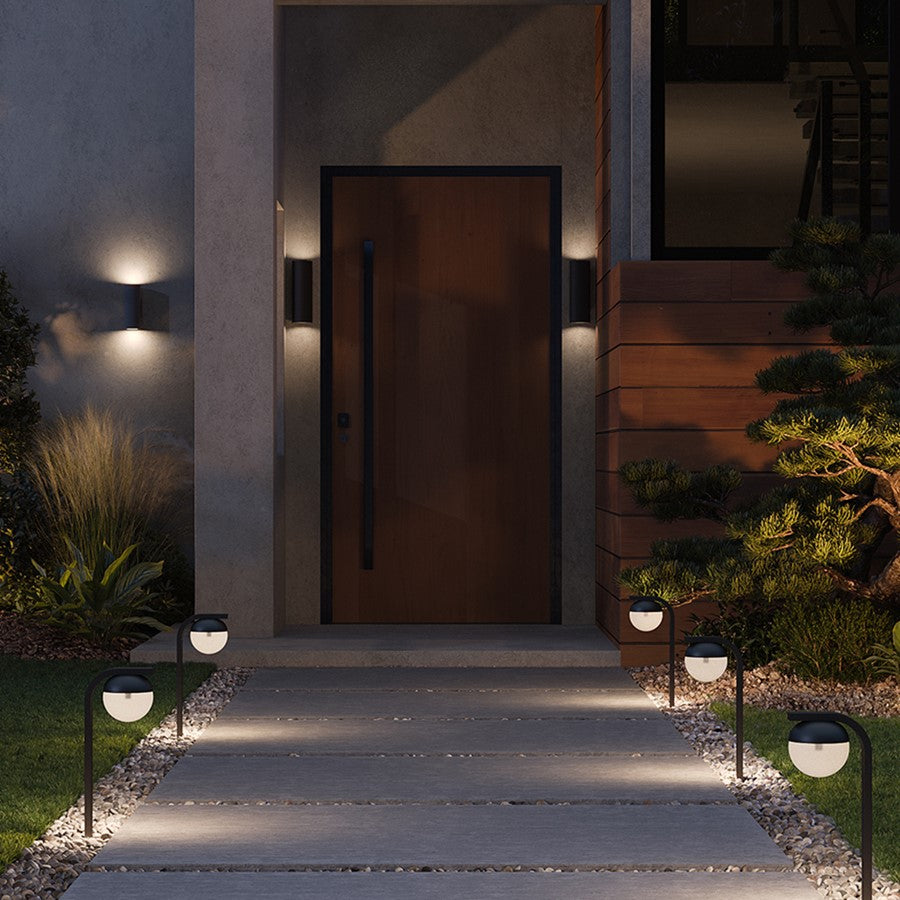 Outdoor Wall Sconce