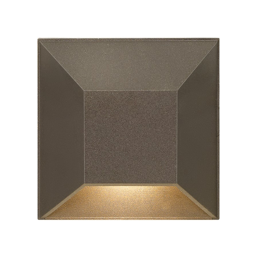 Hinkley Lighting Nuvi LED Light Landscape Deck/Patio