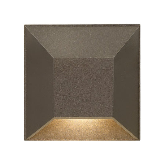 Hinkley Lighting Nuvi LED Light Landscape Deck/Patio