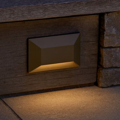 Hinkley Lighting Nuvi 1 Light Rectangular Deck Sconce