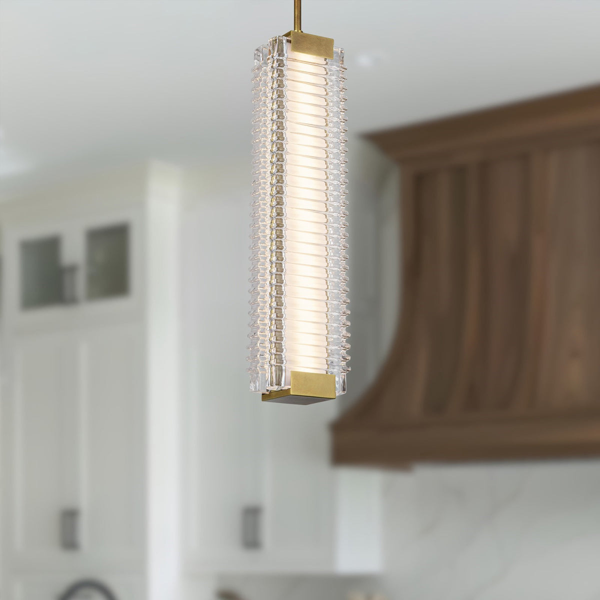 Kuzco Alai 24in 1-Light Pendant | Vintage Brass Steel and Clear Ribbed Glass | Kitchen Island & Dining Room | Model PD374624VBCR-UNV