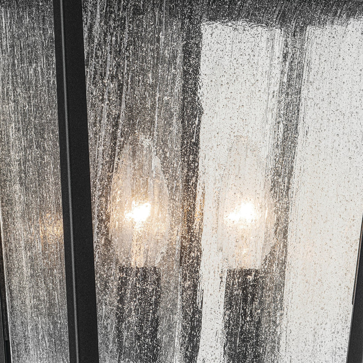 Kichler Forestdale 2-Light Outdoor Wall Sconce | Traditional Textured Black and Clear Seeded Glass | Covered Patio & Entryway | Model 49736BKT