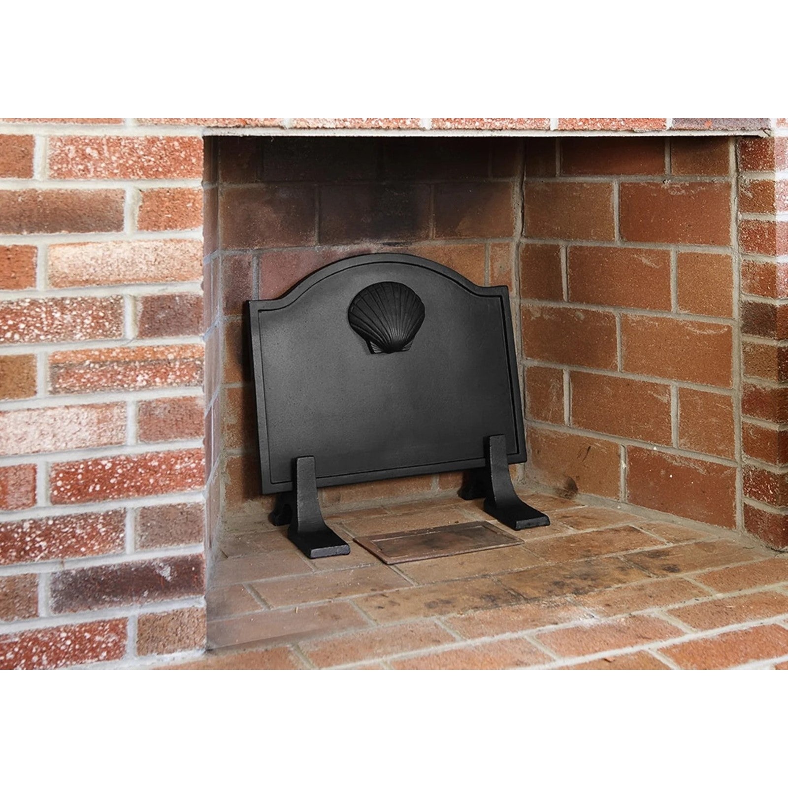 Minuteman International Large Shell Fire Back | Cast Iron Flat Black | Fireplace Heat Reflector & Decor | 22.5 x 0.25 x 17.75 in | Model CFB-13