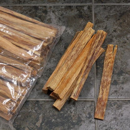 Minuteman International Fatwood Caddy Refill 8lb Bag | Natural Pine Fire Starter | Indoor & Outdoor Fireplace & Campfire | Model FWB-08