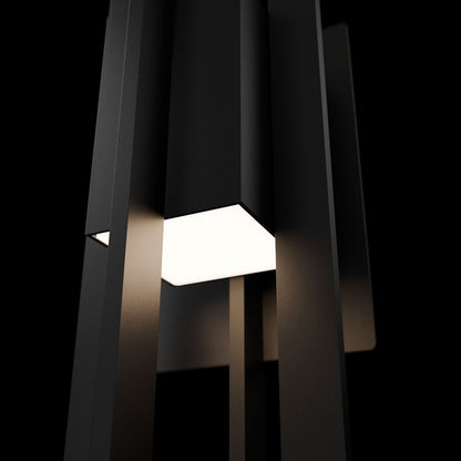 Modern Forms Gander 20" LED Outdoor Wall Light, 3500K, Black