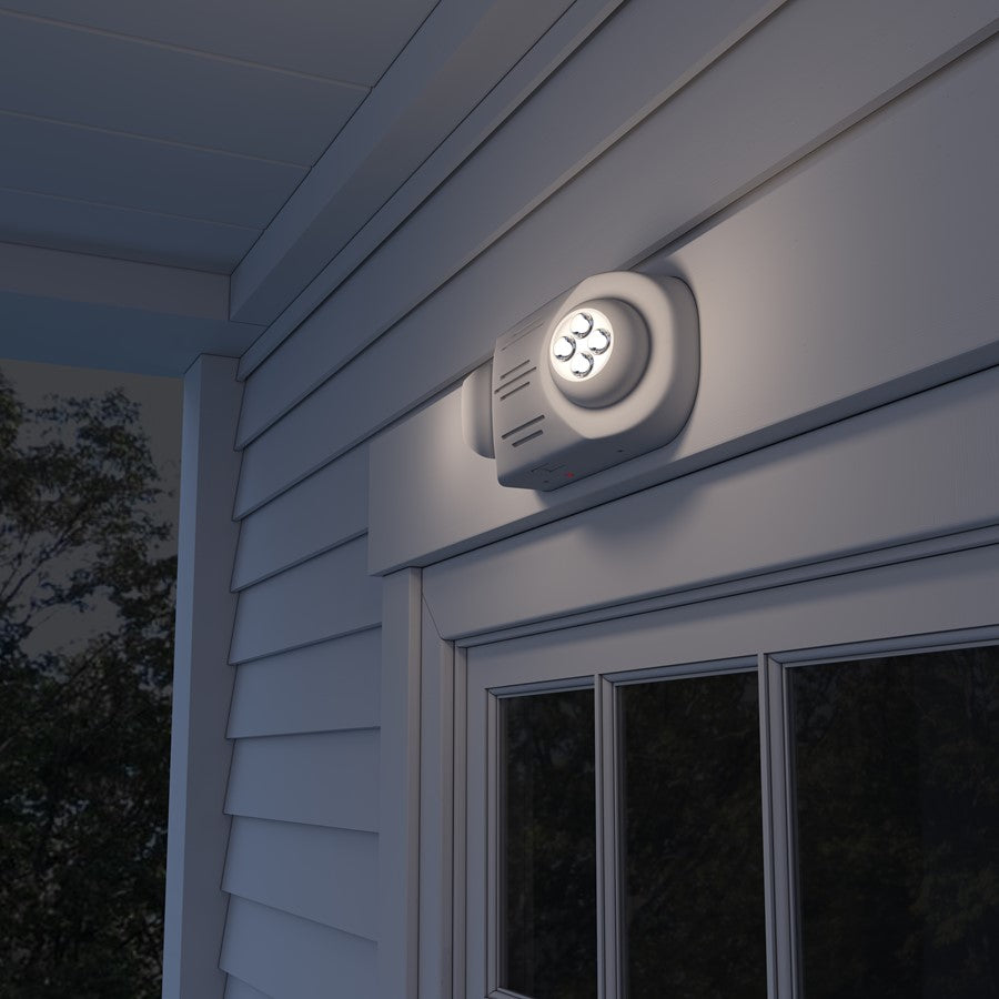 RP Lighting Em Light 120/277V 700lm, White