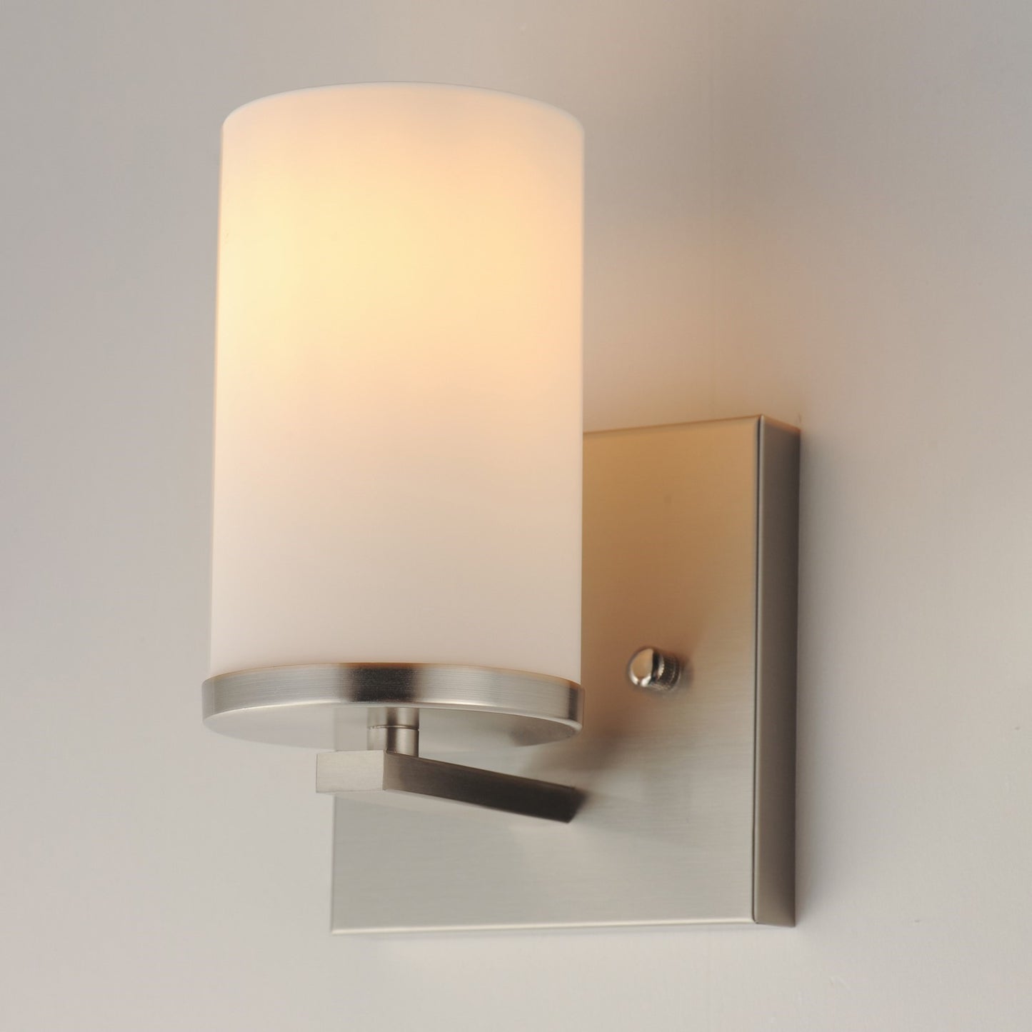 1 Light Wall Sconce