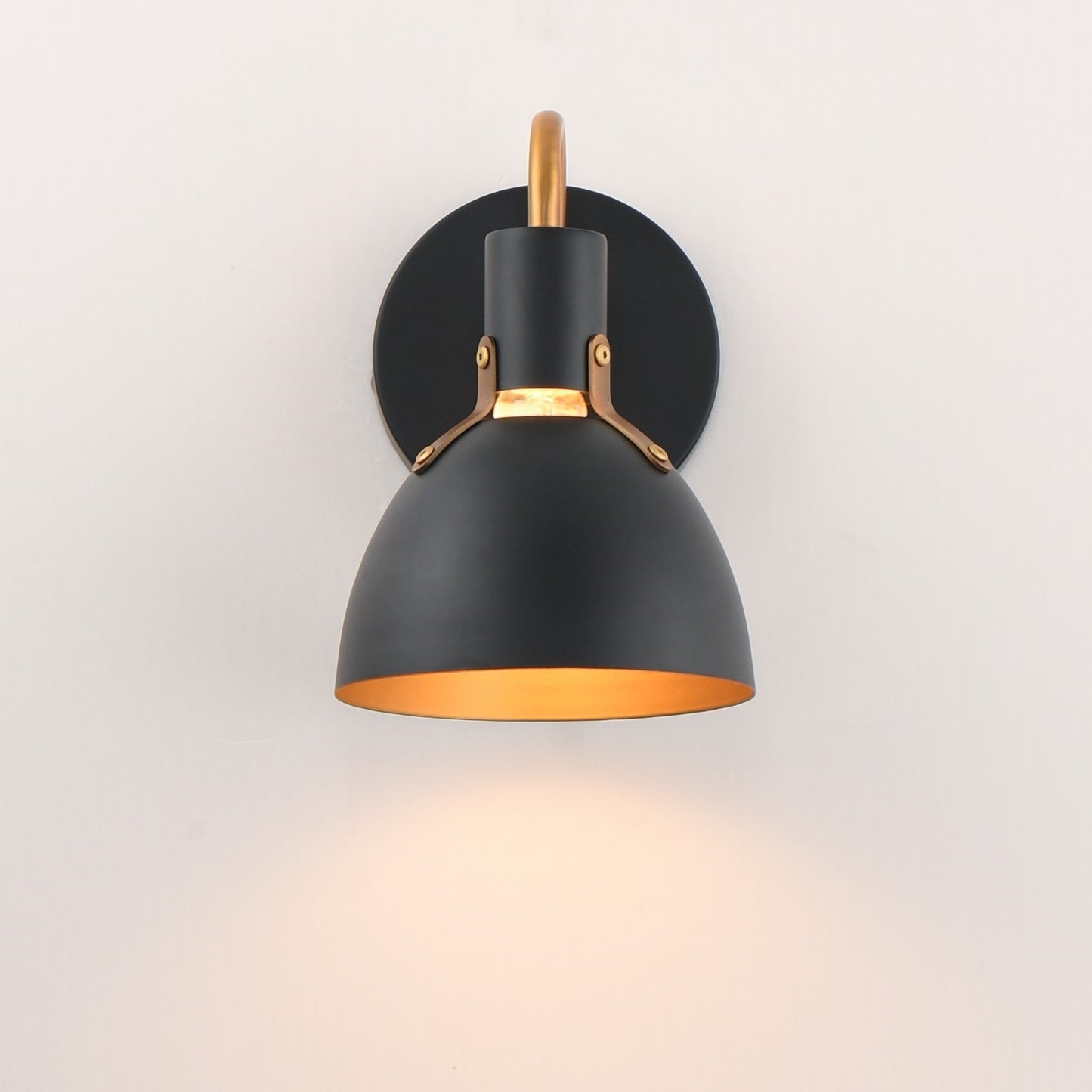 Maxim Lighting Dusk 1 Light 8.75" Bath Vanity, Black/Antique Brass