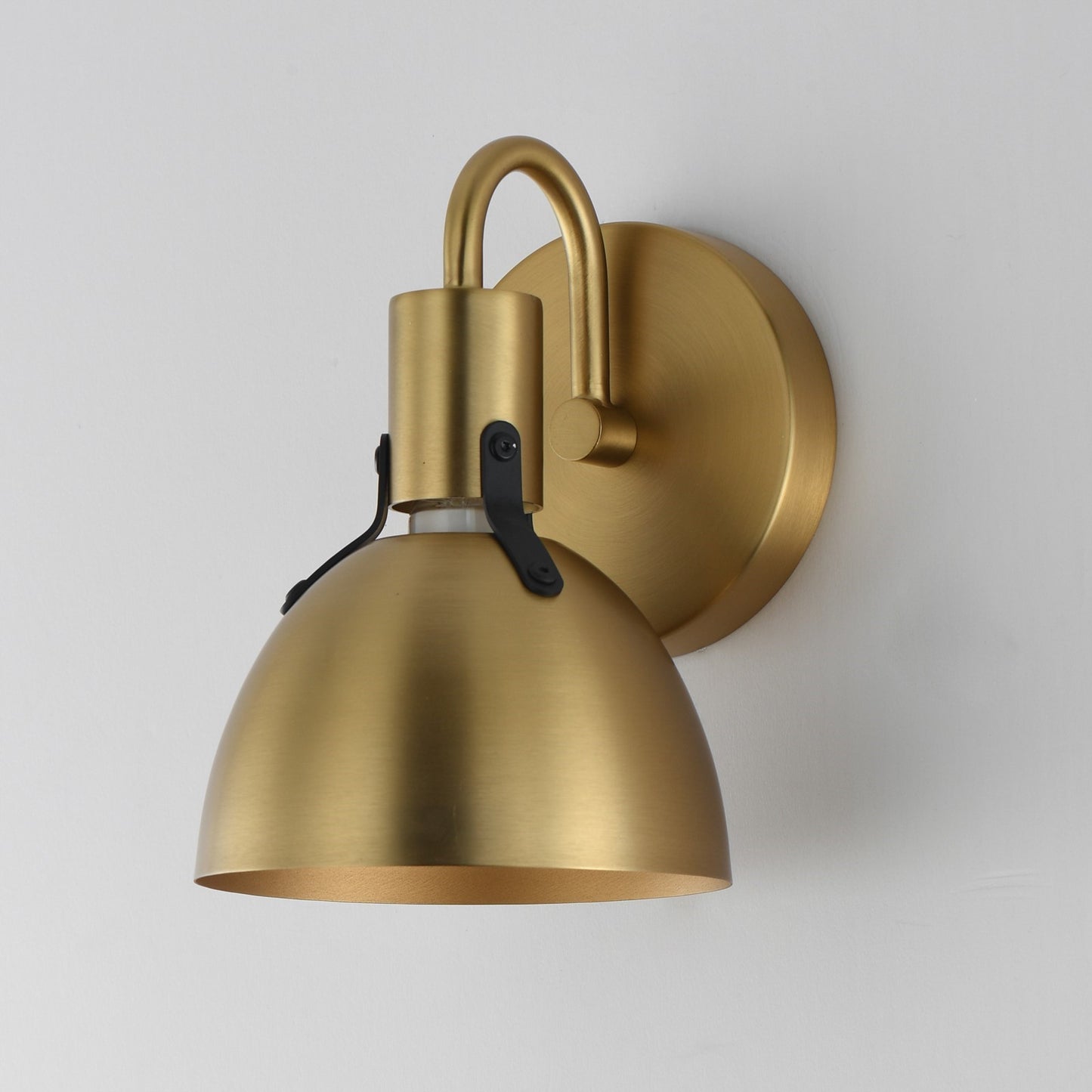 Maxim Lighting Dusk 1 Light 8.75" Bath Vanity, Satin Brass