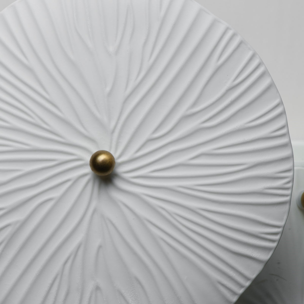 Maxim Lighting Isla 1Lt 13" Wall Sconce, Natural Aged Brass/White