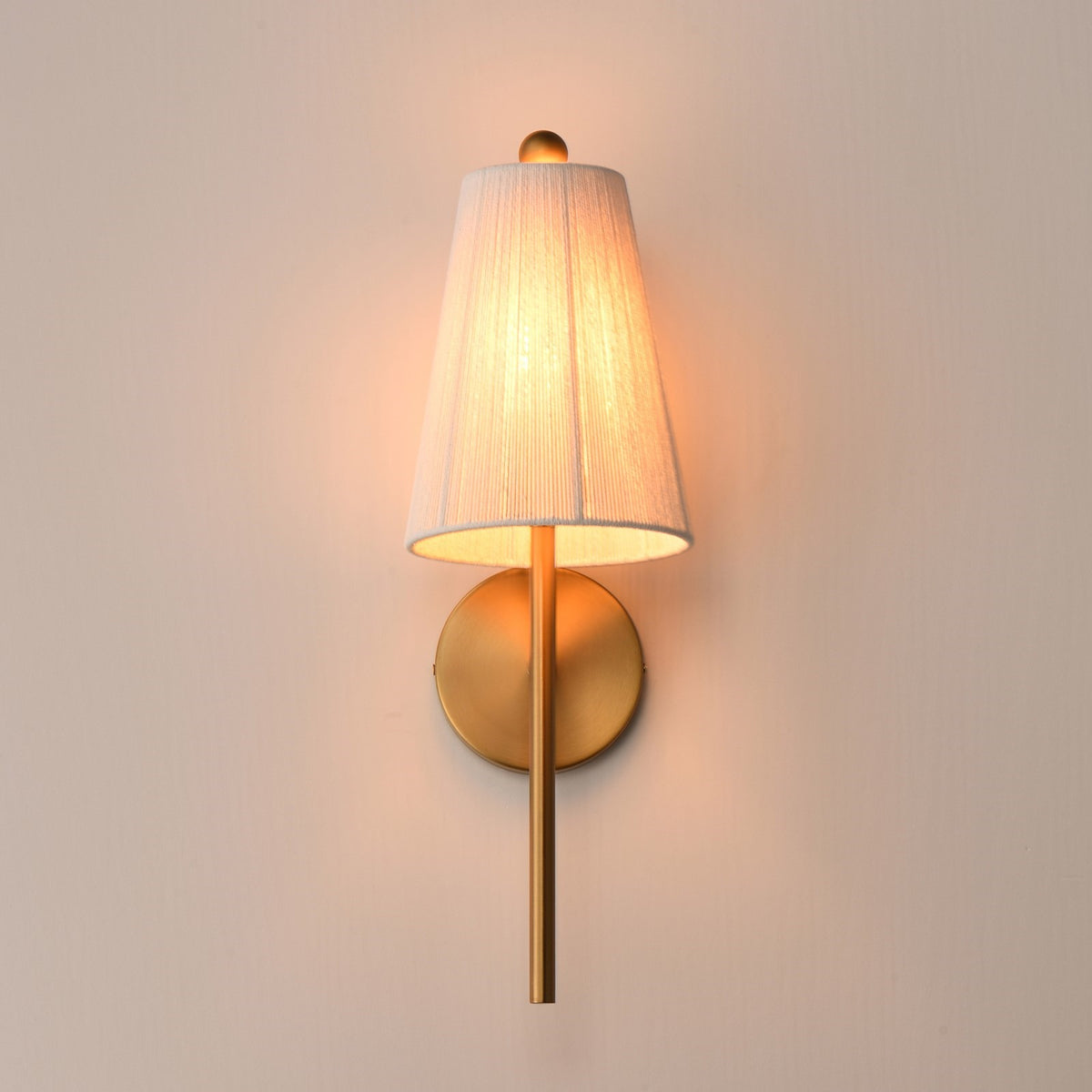 Maxim Lighting Valette 21in 1-Light Wall Sconce | Coastal Natural Aged Brass and Bleached Cotton Rope | Bedroom & Hallway Accent | Model 12861NAB