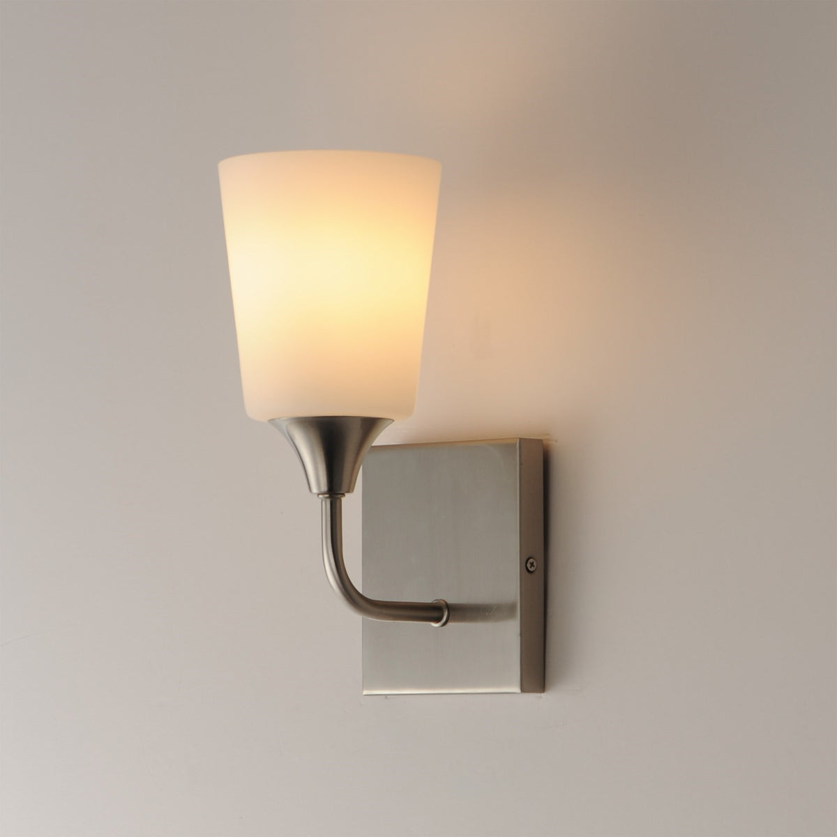 Maxim Lighting Hudson 1Lt 11" Wall Sconce, Satin Nickel/Satin White
