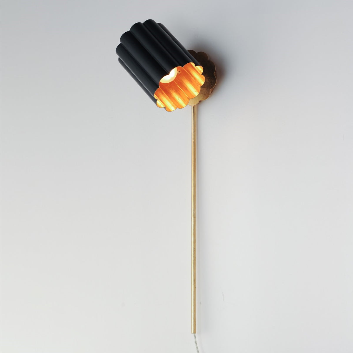 Maxim Lighting Primrose 1 Light 30.75" Wall Sconce, Black/Gold Leaf