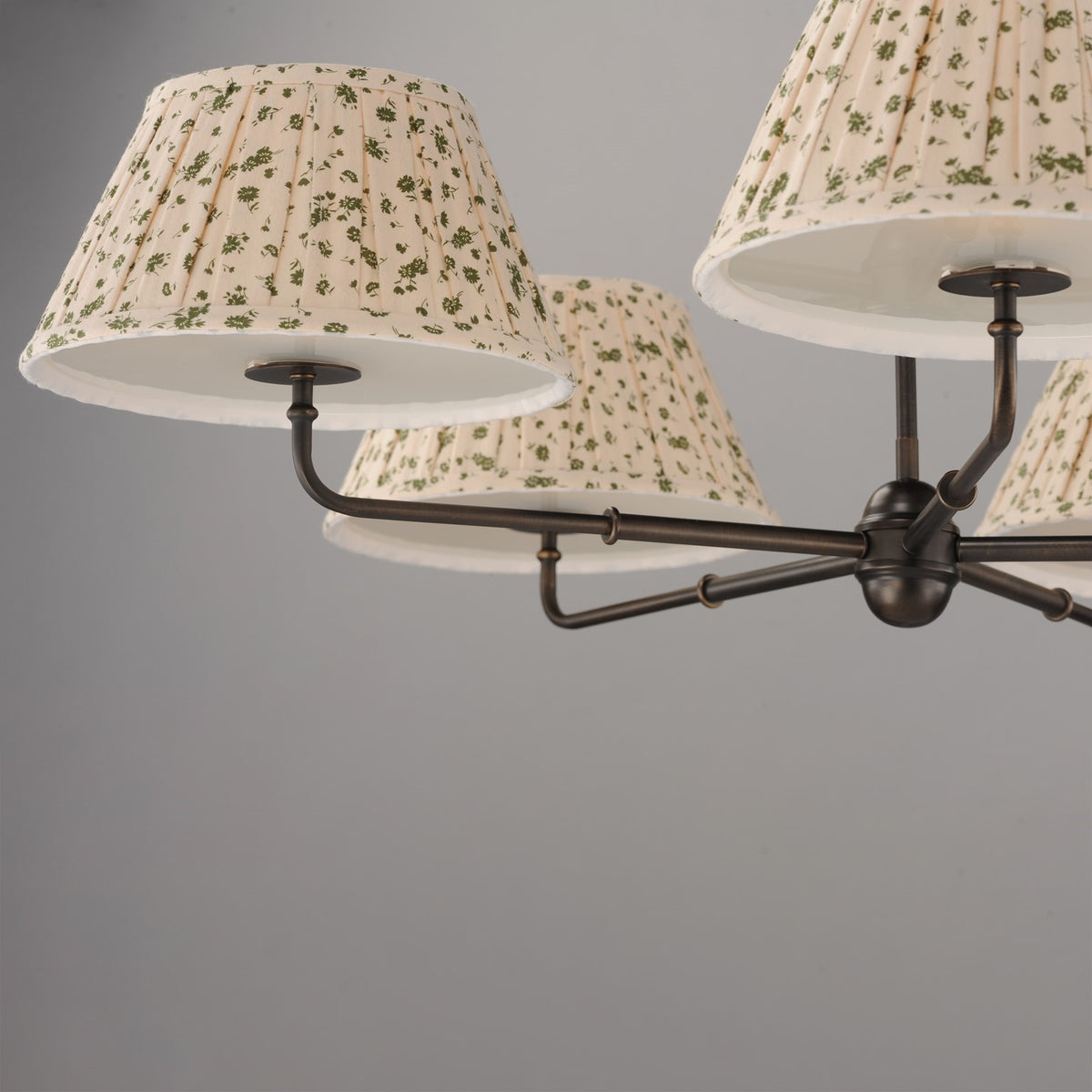 Maxim Lighting Dunbridge 5Lt 10.75" Chandelier, Wht/Antique Bronze