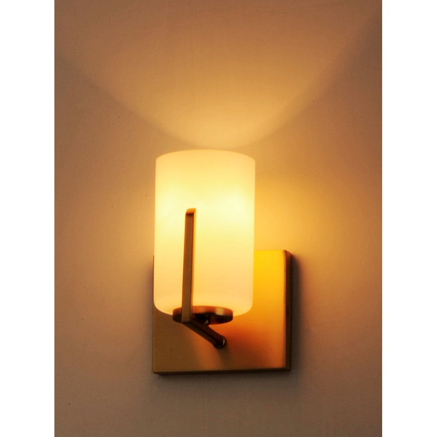 1 Light Wall Sconce