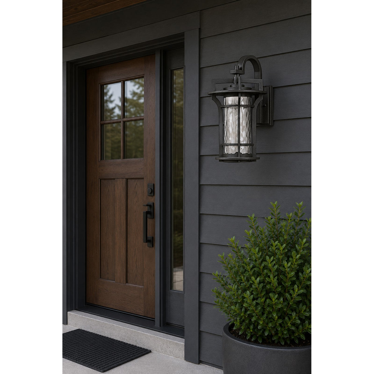 Outdoor Wall Lantern
