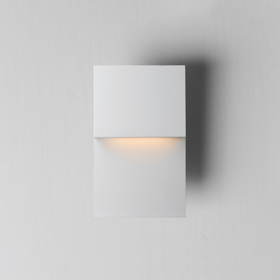 Maxim Lighting Pathfinder 1 Light Outdoor Pathway Light, White