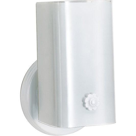 Nuvo Lighting SF77-989 1-Light 7in Vanity Light | Traditional White and White U-Channel Glass | Bathroom Vanity | 4.5 x 7.5 in | Model SF77-989