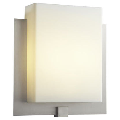 Oxygen Lighting Pathways 3500K 120V Acrylic/Satin Nickel