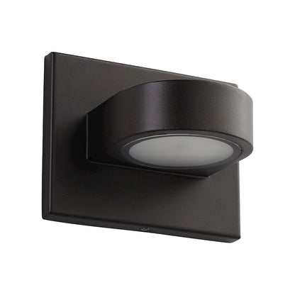 Outdoor Wall Sconce