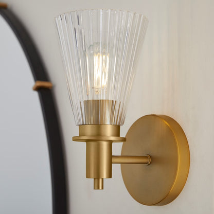 Quorum Lawton 1 Light Wall Mount, Brushed Brass/Clear
