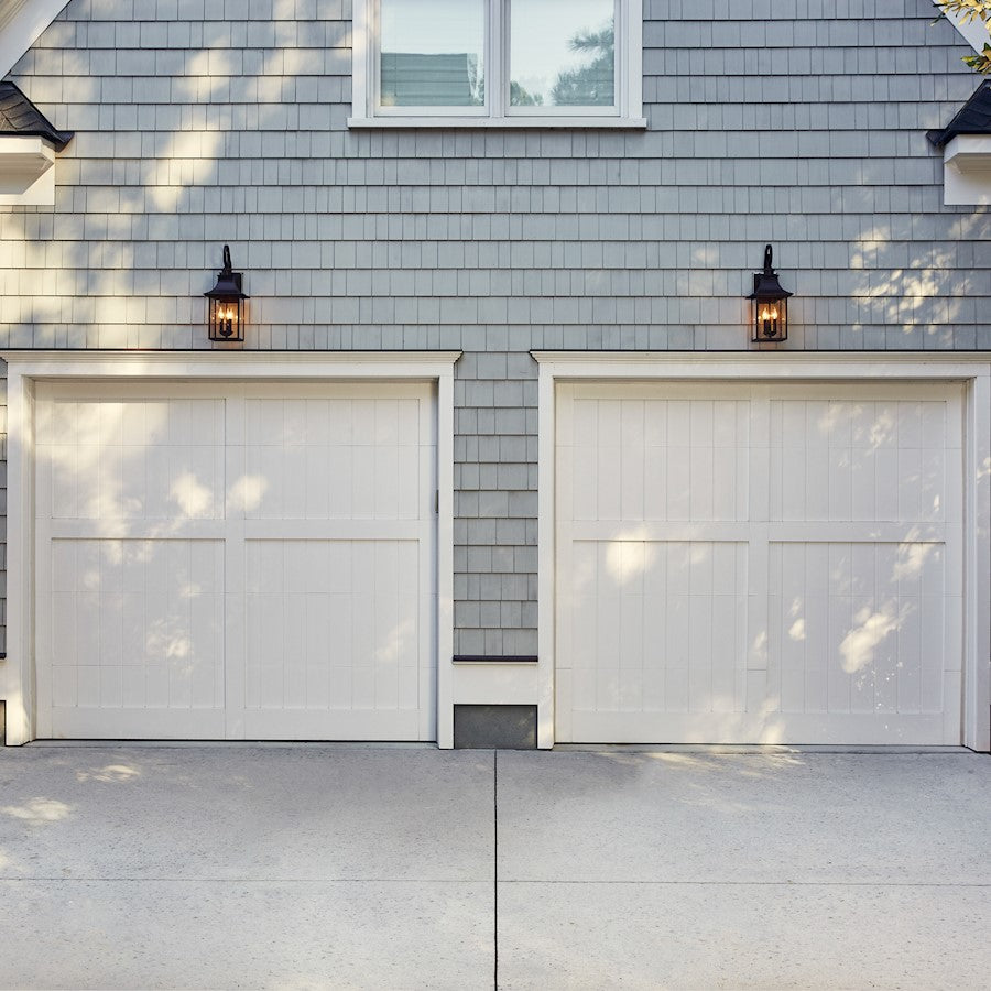 Outdoor Wall Lantern