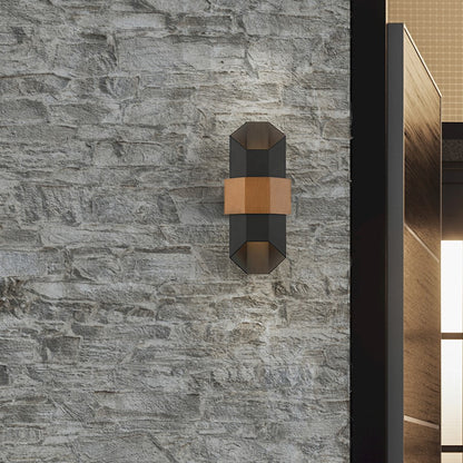 Outdoor Wall Lantern