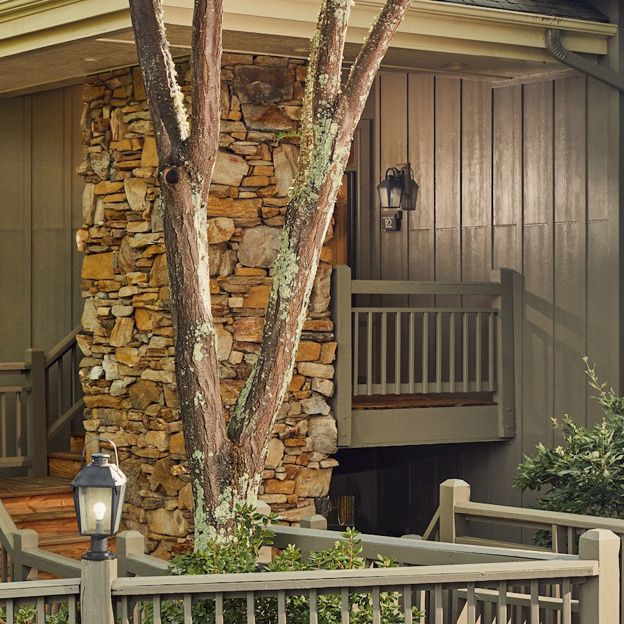 1 Light Outdoor Wall Lantern