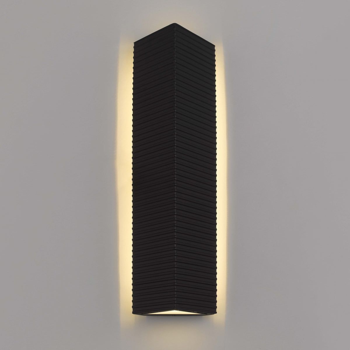 Quoizel Kyler 24in LED Outdoor Wall Lantern | Modern Earth Black Steel | Front Door & Garage | 4.25 x 6.5 x 23.75 in | Model KYLE8407EK