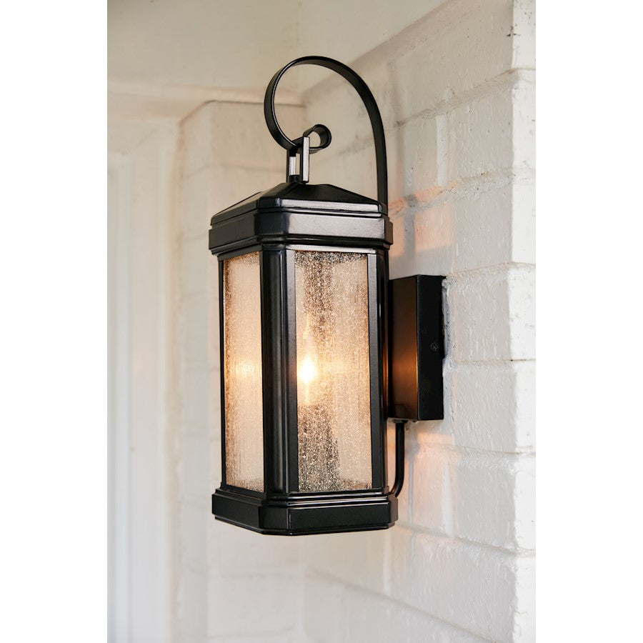 Outdoor Wall Lantern