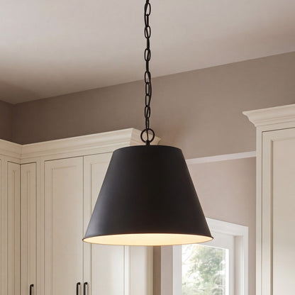 1 Light 8.5" Pendant, Matte Black
