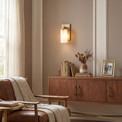 1 Light Bathroom Vanity Light, Warm Brass