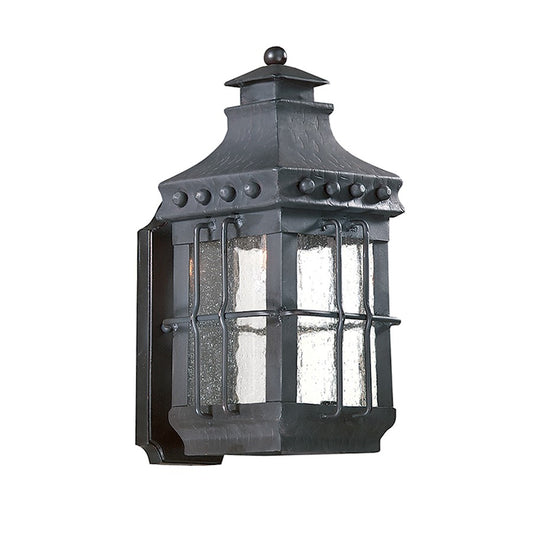 1 Light Wall Lantern