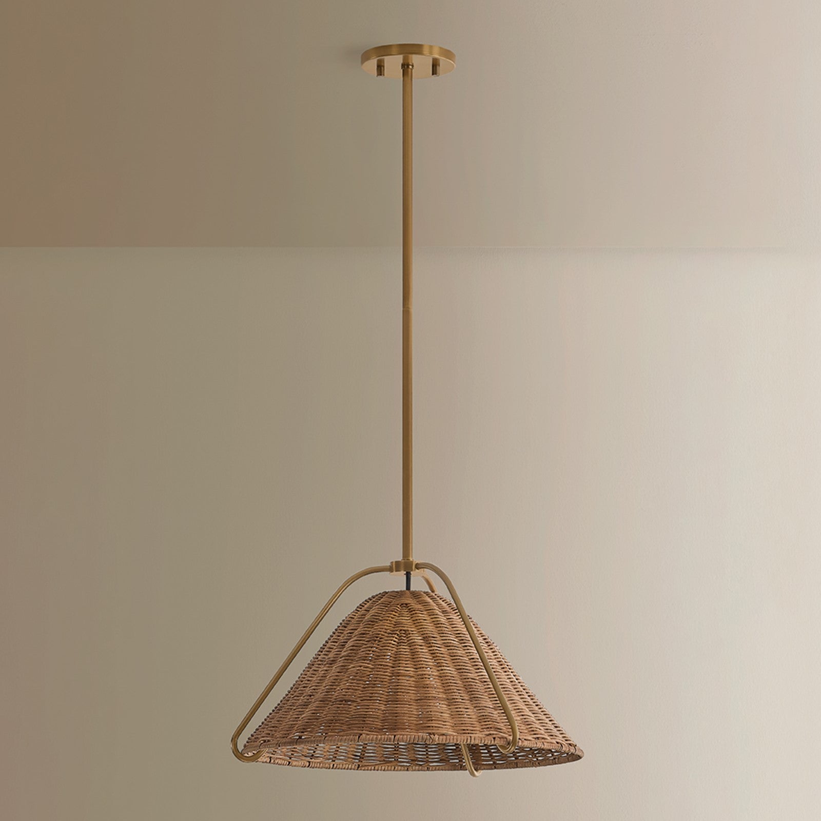 Troy Lighting Richard 1Lt 17"W Pendant, Patina Brass/Natural Rattan