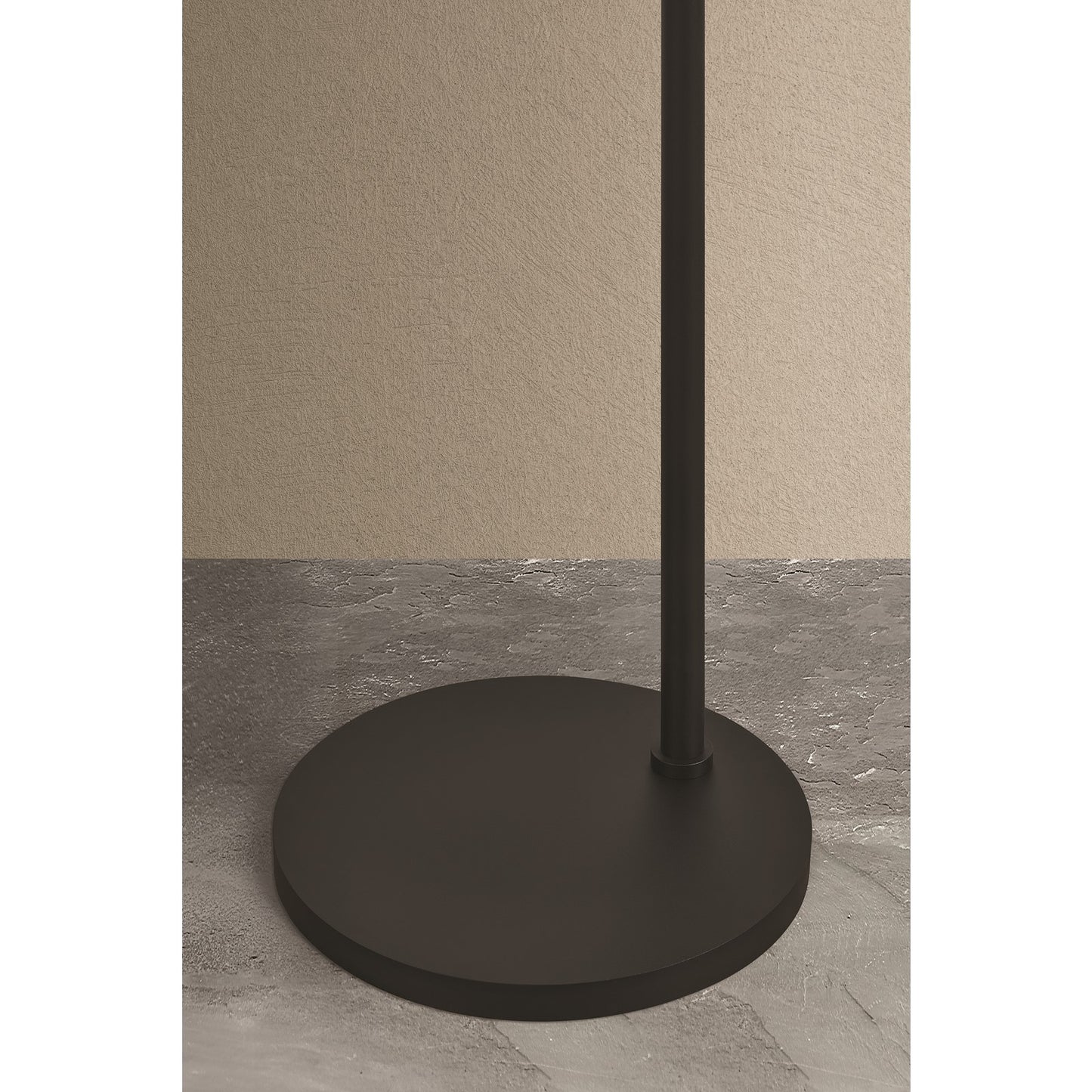 Troy Lighting Maltby Outdoor 1Lt Floor Lamp/Small Shade, Black