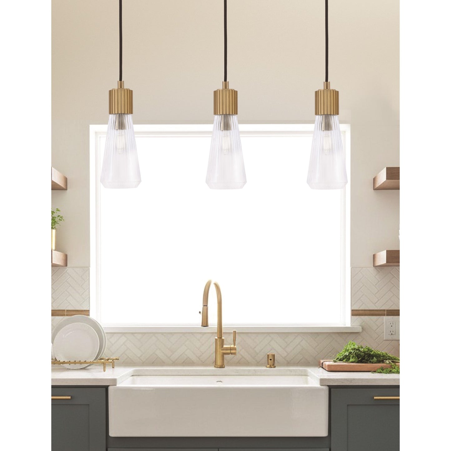 Toltec Everleigh 4in 1-Light Mini Pendant | Contemporary New Age Brass and Clear Ribbed Glass | Kitchen Island & Dining Room | 4 x 10 in | Model 4802-NAB-880
