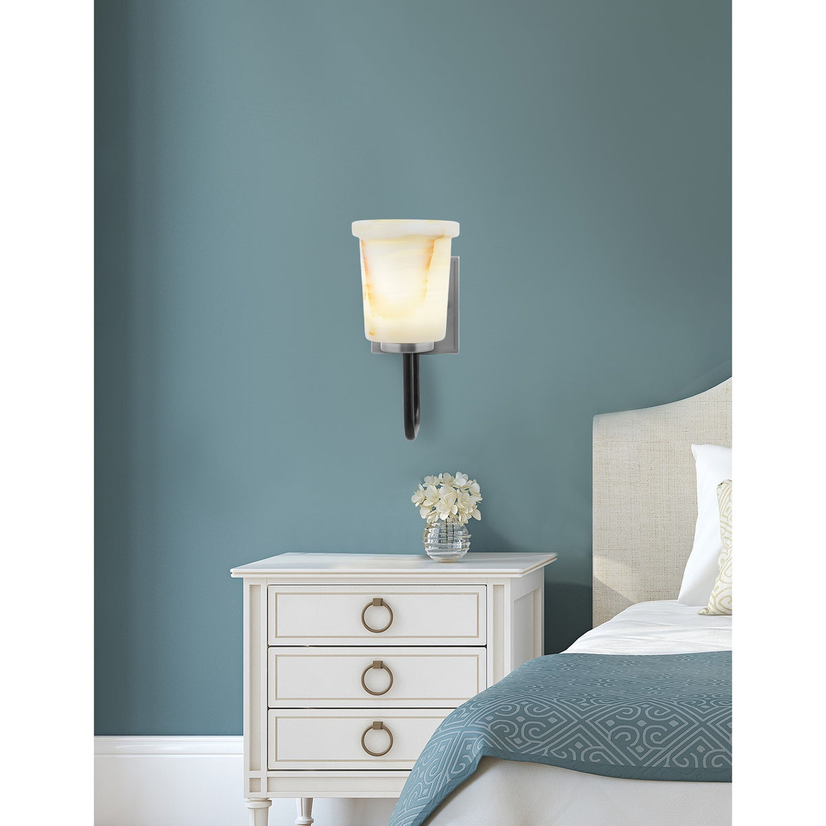 Toltec Sandia 11in 1-Light Wall Sconce | Modern Matte Black and New Age Brass Natural Stone | Bedroom & Hallway Accent Light | Model 6221-MBGP-4128