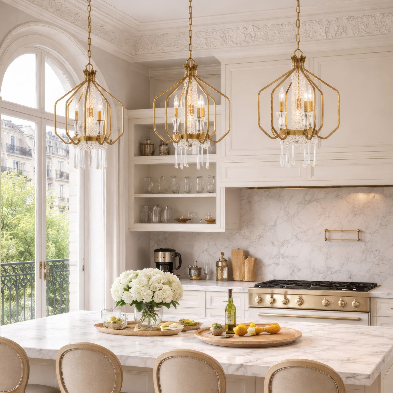 Varaluz Barcelona 4 Light Pendant, Brass Kisser