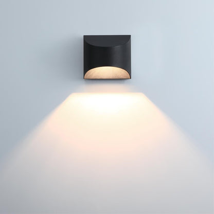 Westinghouse Nardella 6in 1-Light LED Outdoor Sconce | Transitional Textured Black | Entryway & Path | 6 x 4 x 5 in | Model 6122800