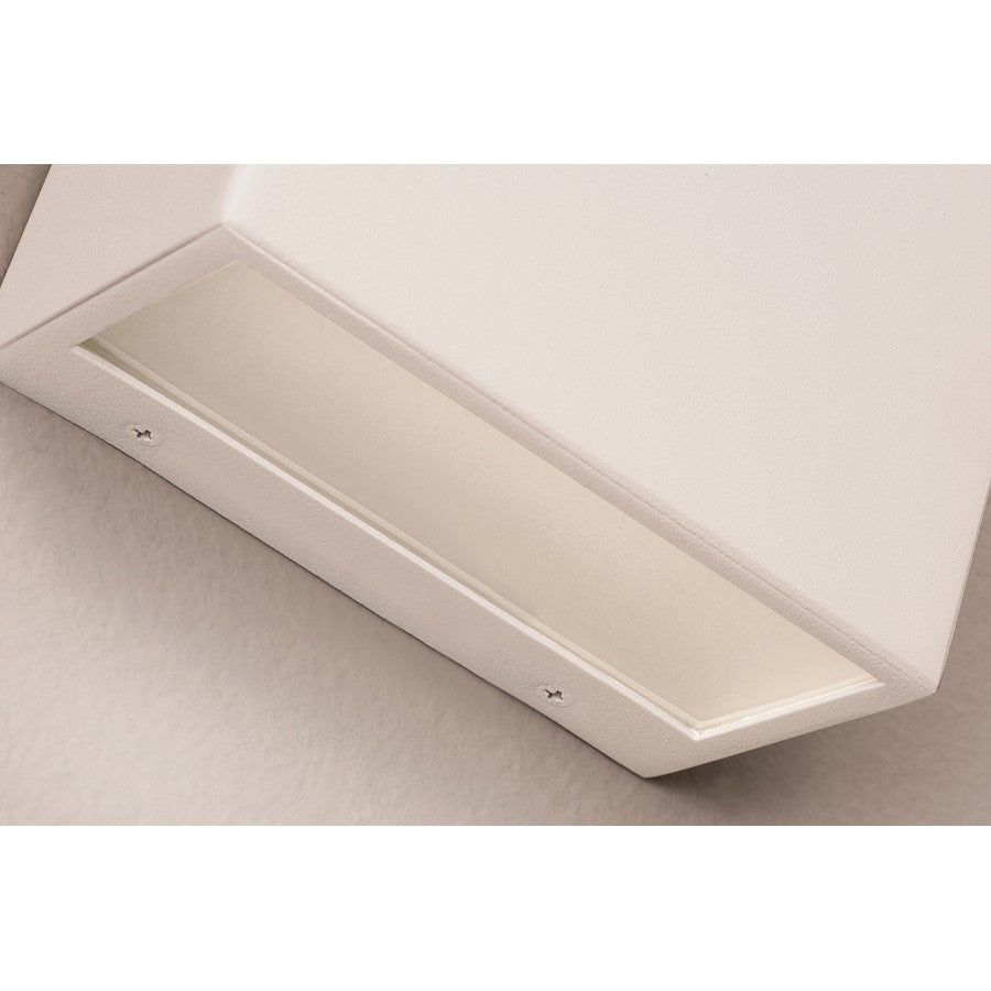 AFX Lighting Dakota 1 Light 8" Outdoor Sconce, White/White