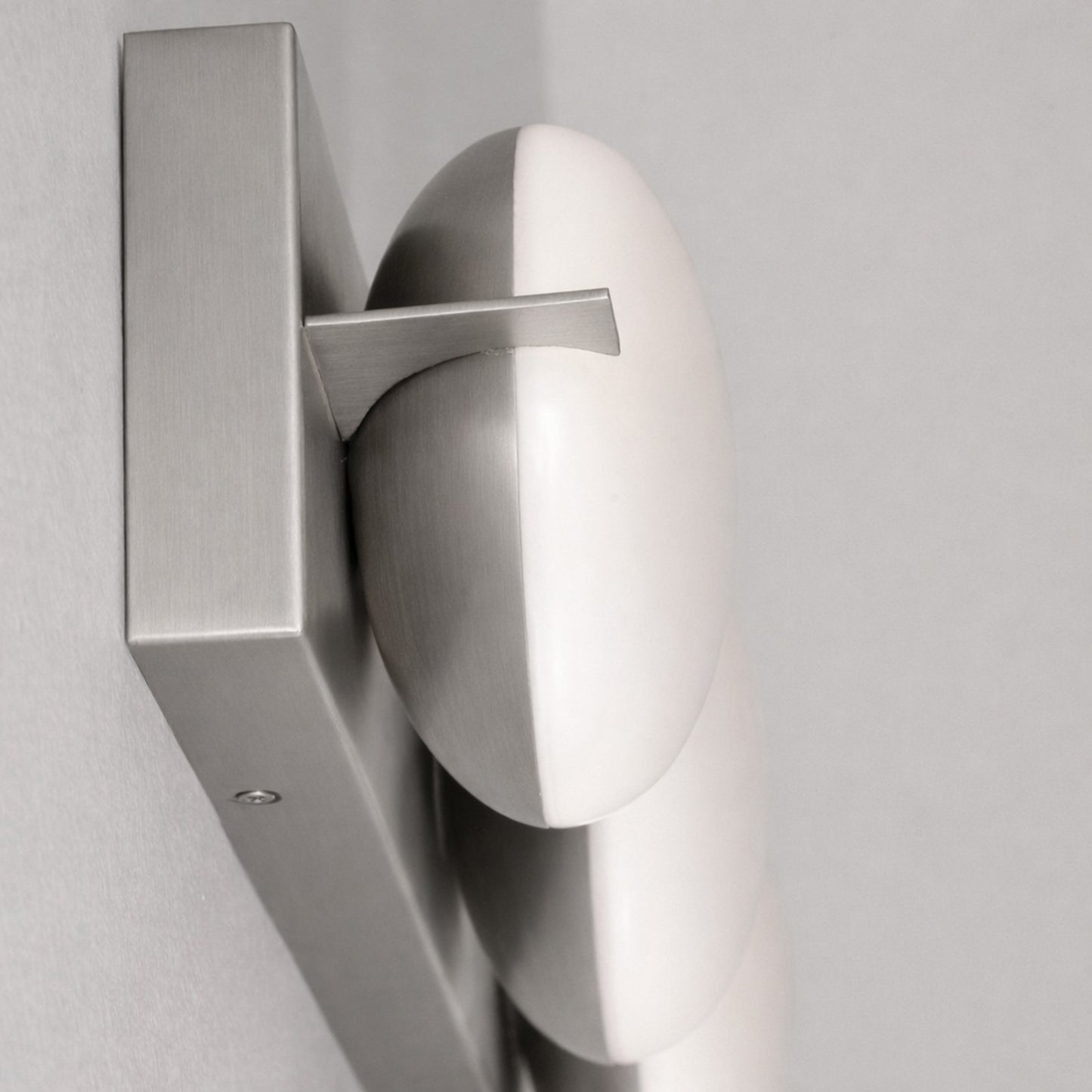 AFX Lighting Gates 24'' 3Lt LED Vanity Light, Satin Nickel/Wht