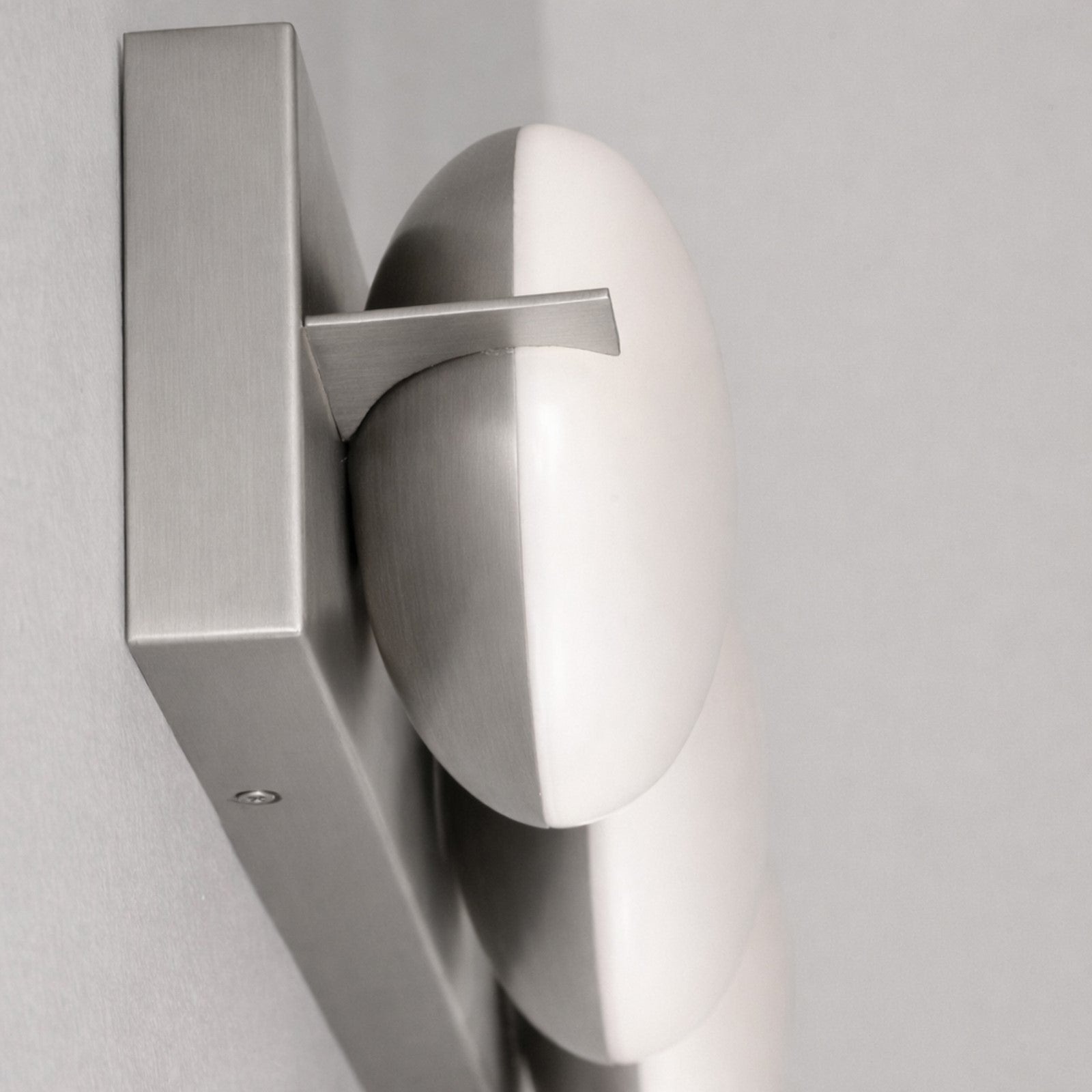 AFX Lighting Gates 24'' 3Lt LED Vanity Light, Satin Nickel/Wht