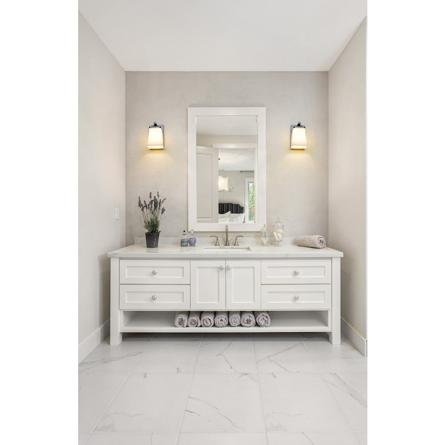 1 Light Wall Sconce