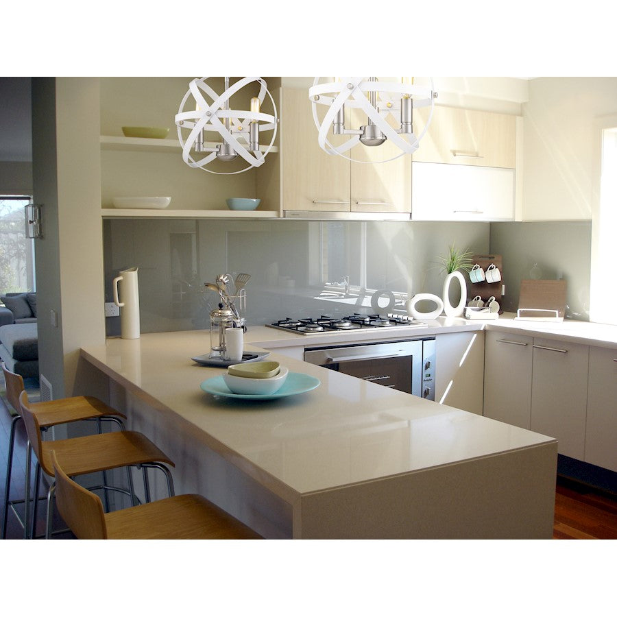 Cavallo Chandelier, Hammered White