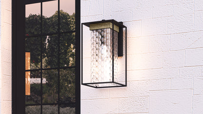 Quoizel Longwood 1 Light Outdoor Lantern, Black/Clear Hammered