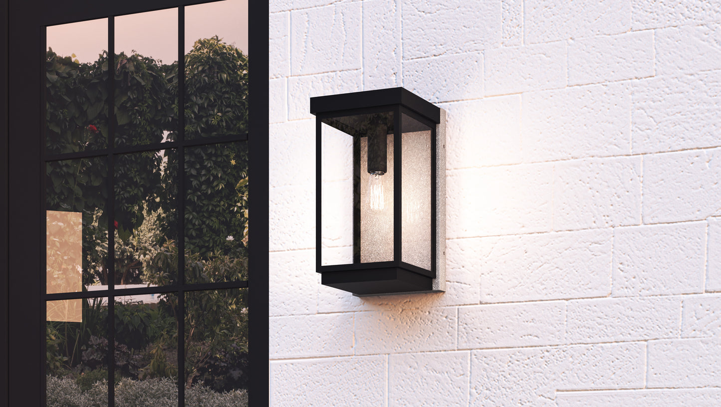 1 Light Outdoor Lantern