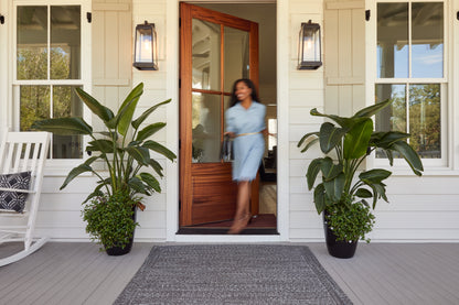 Outdoor Wall Lantern