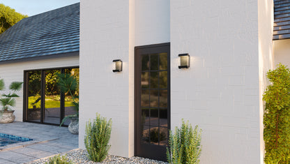 Quoizel Townes Outdoor Lantern, Matte Black/Clear Seeded